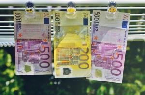 cash-currency-euro-164529_1.jpg