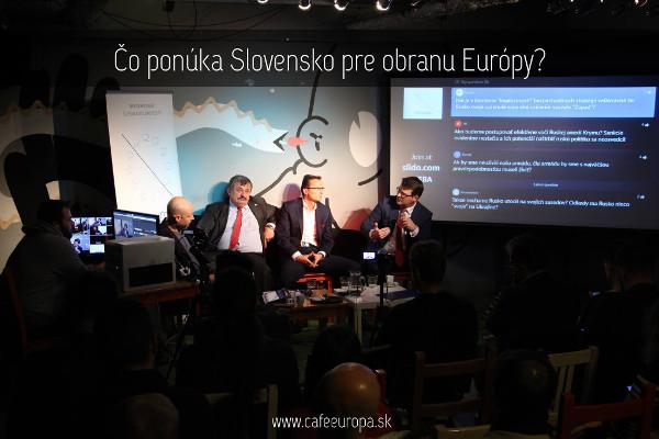 CE Zhodne sa Slovensko na tom, ako sa brániť?